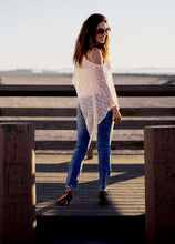 Load image into Gallery viewer, Candlelight