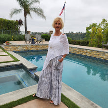 Load image into Gallery viewer, Silver Lining