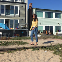 Load image into Gallery viewer, Buttercup