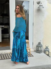 Load image into Gallery viewer, Waterfall