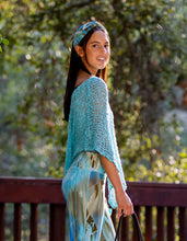 Load image into Gallery viewer, Bright Turquoise