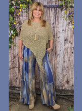 Load image into Gallery viewer, Desert Oasis