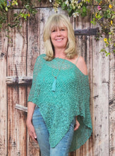 Load image into Gallery viewer, Jade