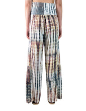 Load image into Gallery viewer, Tiger Lily