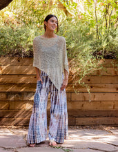 Load image into Gallery viewer, Tiger Lily